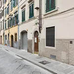 Oltrarno Bright Apartment Con Patio Privato